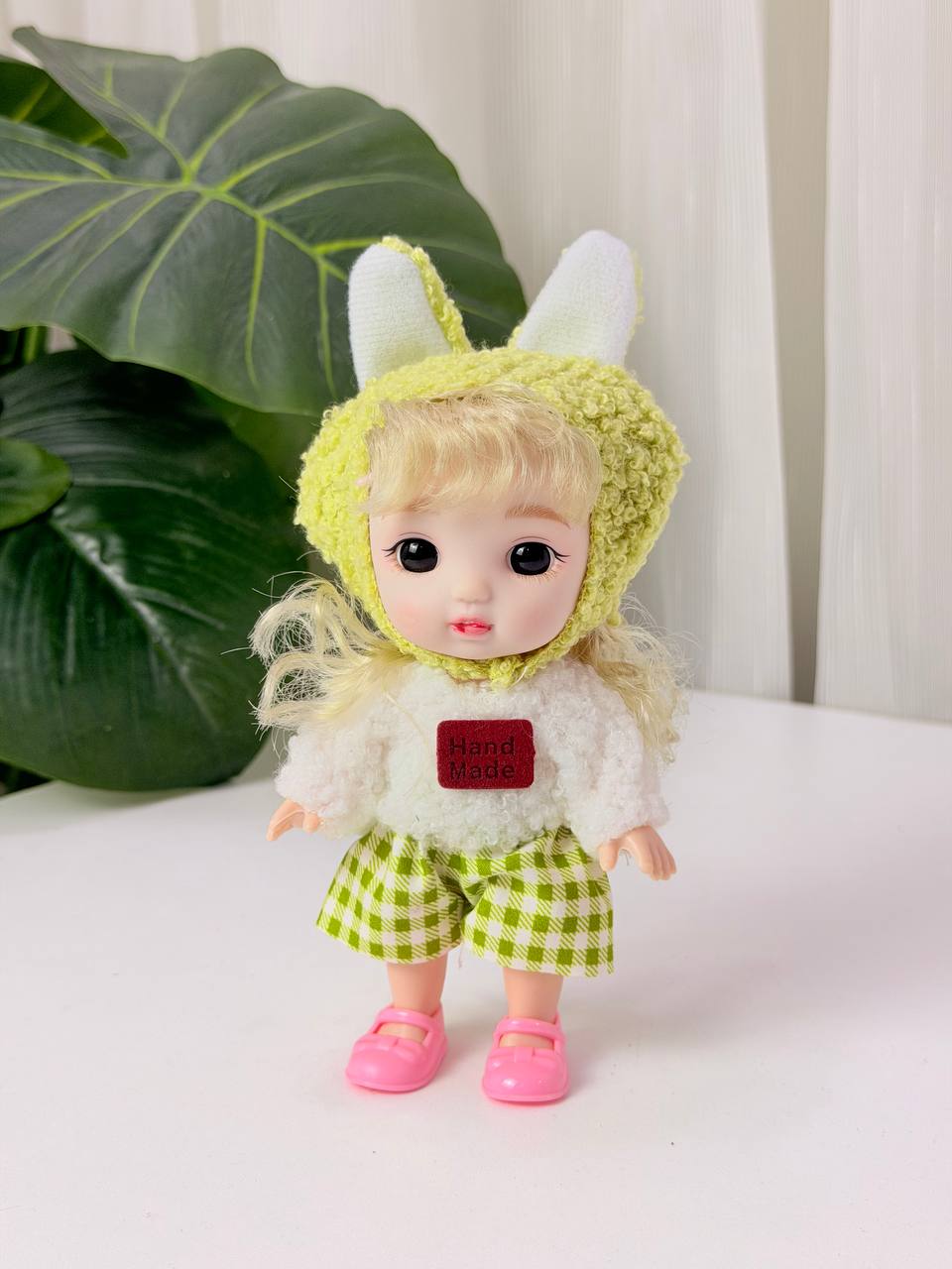 Fur Hat Doll Keychain
